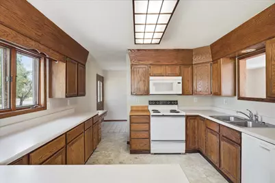 10050 Palm Street NW, Coon Rapids, MN 55433 - Photo 9