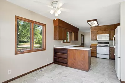 10050 Palm Street NW, Coon Rapids, MN 55433 - Photo 7