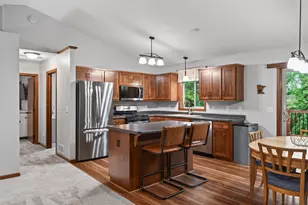 8537 Eisele Ave NE, Monticello, MN 55362 - Photo 7