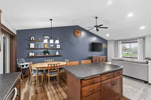 8537 Eisele Ave NE, Monticello, MN 55362 - Photo 9