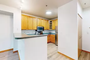 660 N 2nd St, Minneapolis, MN 55401 - Photo 3