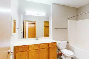 660 N 2nd St, Minneapolis, MN 55401 - Photo 9