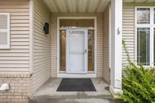 1672 Windsor Dr S, Shakopee, MN 55379 - Photo 13