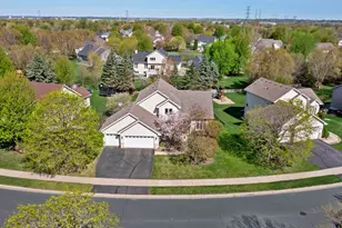 1672 Windsor Dr S, Shakopee, MN 55379 - Photo 3