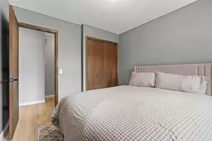 10706 Zinran Cir S, Bloomington, MN 55438 - Photo 21