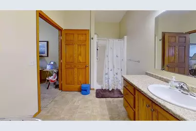 1614 Thunderbird Road, Marshall, MN 56258 - Photo 11