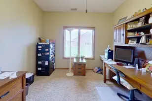 1614 Thunderbird Rd, Marshall, MN 56258 - Photo 13
