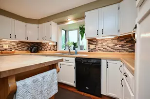 1614 Valley View Dr, Winona, MN 55987 - Photo 9