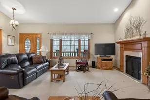 8160 Golf View Trail, Pequot Lakes, MN 56472 - Photo 3