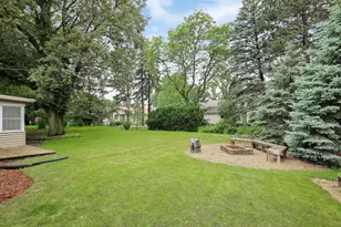 2451 Holton St, Roseville, MN 55113 - Photo 37