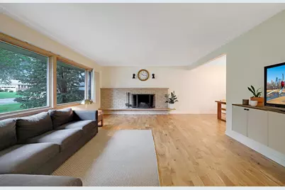 2451 Holton Street, Roseville, MN 55113 - Photo 9