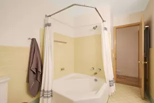 2451 Holton St, Roseville, MN 55113 - Photo 23