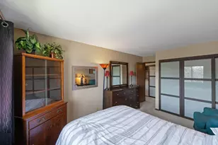7601 W 101st St, Bloomington, MN 55438 - Photo 11