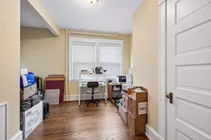 105 Milton Street S, Saint Paul, MN 55105 - Photo 17