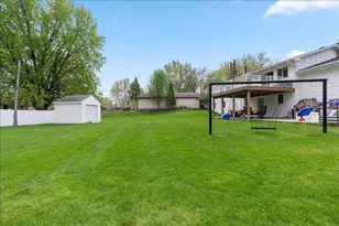 4930 Zealand Ave N, New Hope, MN 55428 - Photo 21