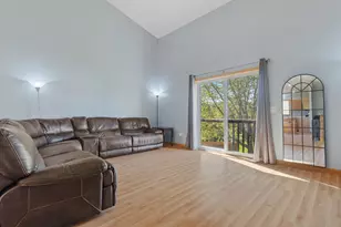 561 12th St SW, Faribault, MN 55021 - Photo 11