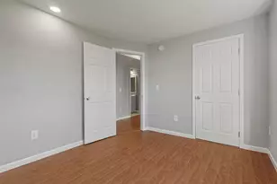 561 12th St SW, Faribault, MN 55021 - Photo 23