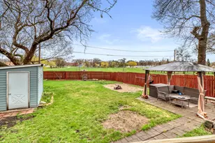 306 21st St S, Fargo,  58103 - Photo 37