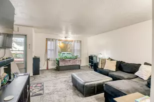 306 21st St S, Fargo,  58103 - Photo 3