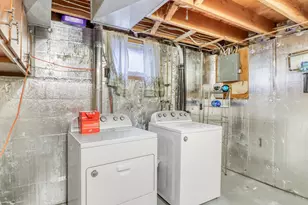 306 21st St S, Fargo,  58103 - Photo 27