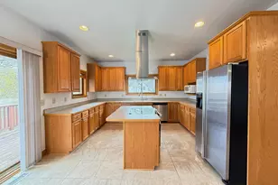 676 12th Ave NW, New Brighton, MN 55112 - Photo 5