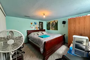 305 Lincoln St SE, Warroad, MN 56763 - Photo 15
