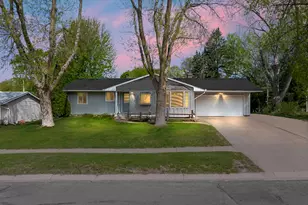7229 Upper 139th St W, Apple Valley, MN 55124 - Photo 1