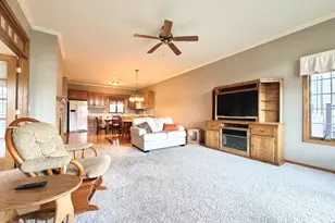 726 3rd Ave, Worthington, MN 56187 - Photo 5