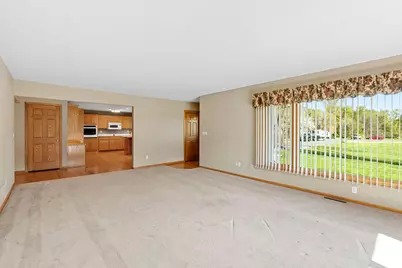 616 Elm Avenue SE, Montgomery, MN 56069 - Photo 15