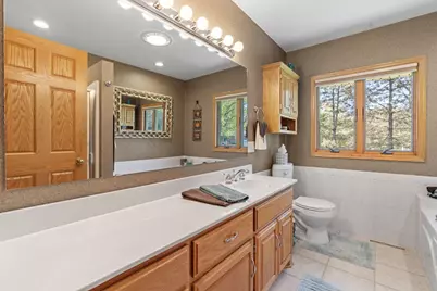616 Elm Avenue SE, Montgomery, MN 56069 - Photo 19