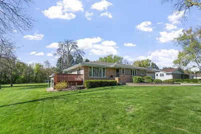 616 Elm Avenue SE, Montgomery, MN 56069 - Photo 3