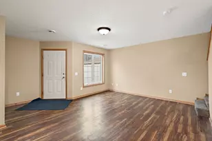 208 E Orchard St, Belle Plaine, MN 56011 - Photo 7