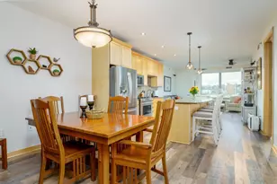 240 Spring St, Saint Paul, MN 55102 - Photo 5