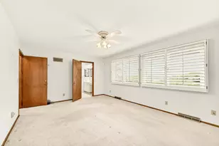 1607 Wilshire Ct NE, Rochester, MN 55906 - Photo 37
