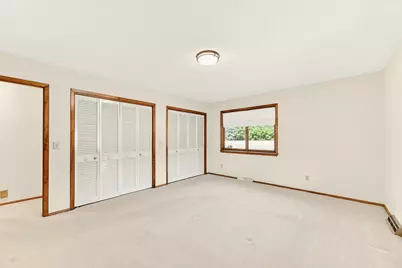 1607 Wilshire Court NE, Rochester, MN 55906 - Photo 41