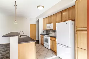 2405 39th Ave NE, Saint Paul, MN 55421 - Photo 11