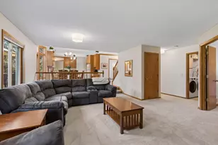 3800 Dunbar Ct, Brooklyn Park, MN 55443 - Photo 9