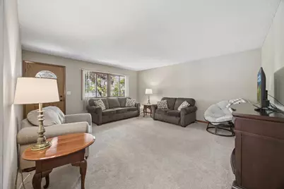 1618 McLean Avenue, Saint Paul, MN 55106 - Photo 3