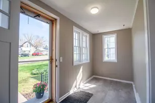 215 2nd Ave NW, Rothsay, MN 56579 - Photo 3