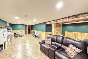 137 W 4th Street S, Cottonwood, MN 56229 - Photo 27