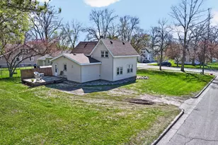 403 Lake St, Alexandria, MN 56308 - Photo 3