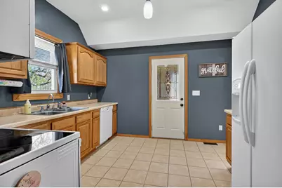 403 Lake Street, Alexandria, MN 56308 - Photo 13