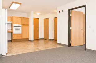 2107 Nobles St, Worthington, MN 56187 - Photo 3