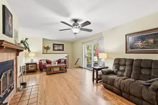 5955 Meadow Dr SE, Rochester, MN 55904 - Photo 13