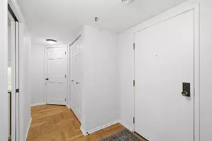 600 4th St SW, Rochester, MN 55902 - Photo 3