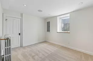217 Penn Ave S, Minneapolis, MN 55405 - Photo 35