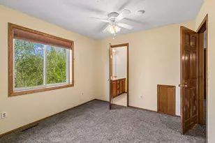 3655 Urbandale Ln N, Plymouth, MN 55446 - Photo 15