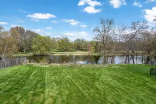 2910 Alvarado Ln N, Plymouth, MN 55447 - Photo 3