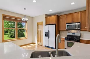 11409 Balsam Way, Woodbury, MN 55129 - Photo 13