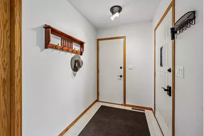 931 Chestnut Street, Taylors Falls, MN 55084 - Photo 5